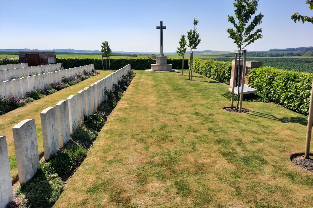 Commonwealth War Cemetery Frankfurt Trench #3
