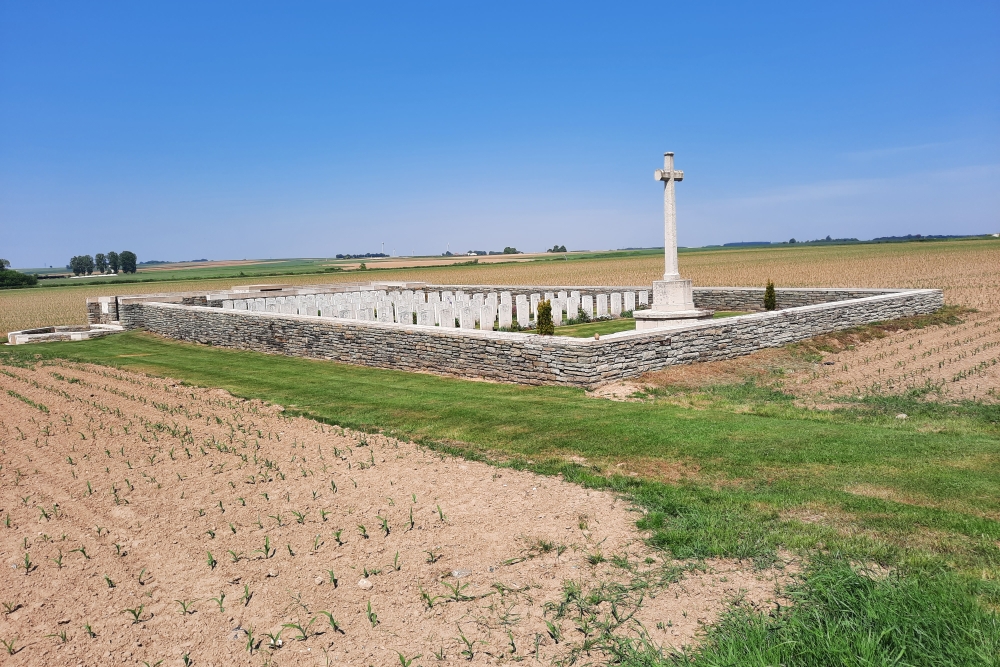 Commonwealth War Cemetery New Munich Trench #4