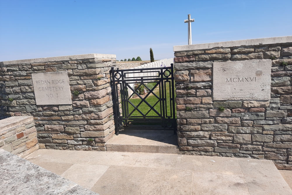 Commonwealth War Cemetery Redan Ridge No.3 #1
