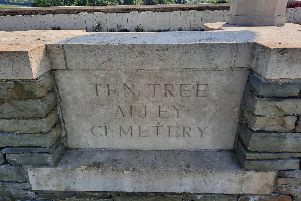 Commonwealth War Cemetery Ten Tree Alley #2