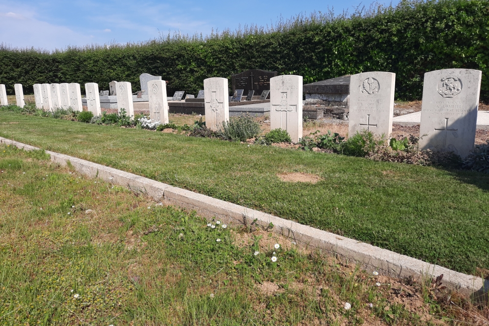 Commonwealth War Graves Barastre #2