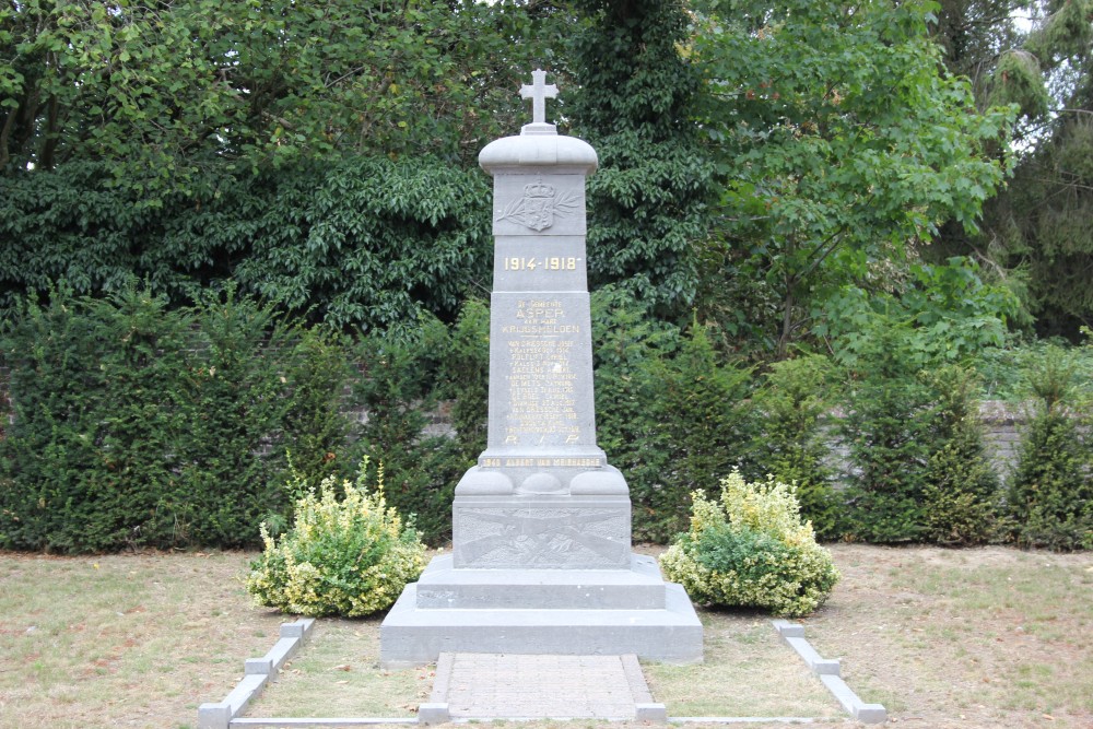 Oorlogsmonument Begraafplaats Asper