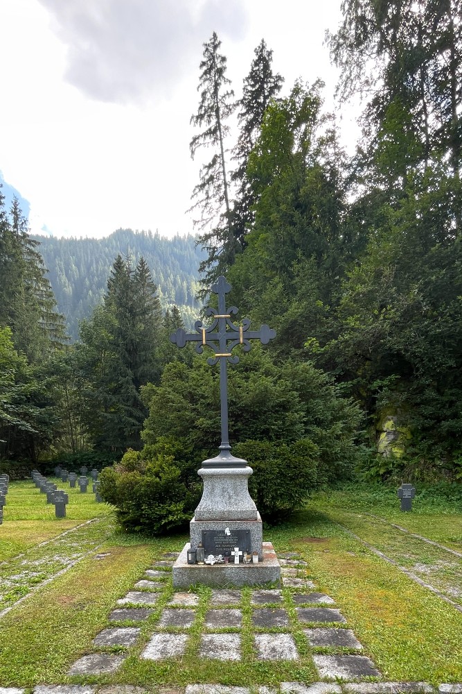 Oorlogsgraven Friedhof Böckstein #4