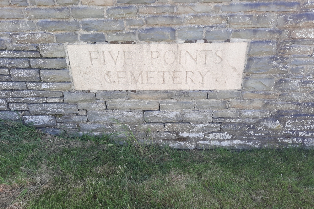 Commonwealth War Cemetery Five Points #1