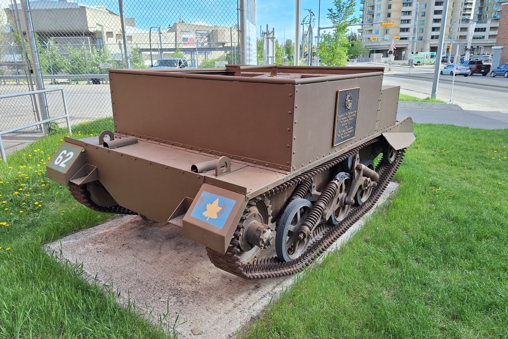 Universal Carrier (Bren Gun Carrier) Calgary #3