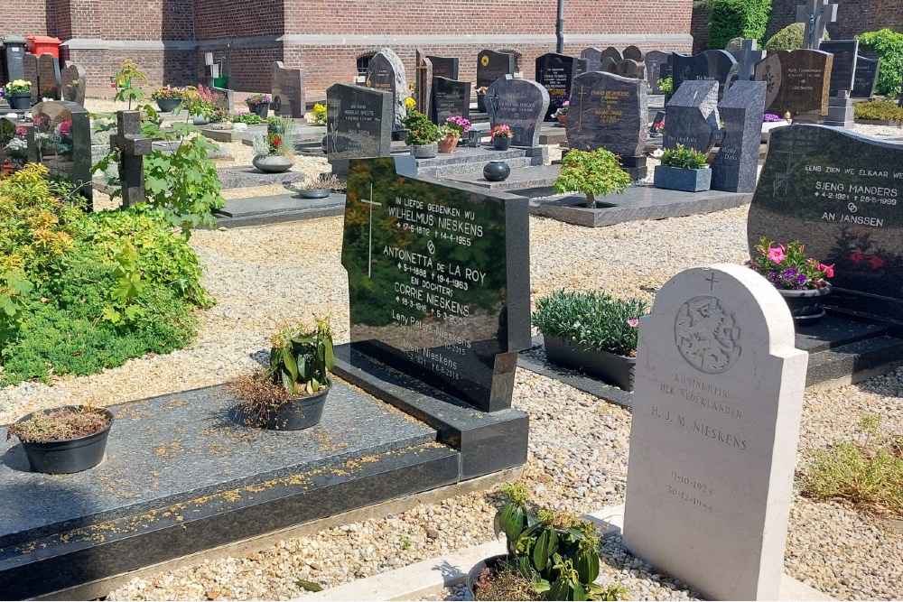 Nederlandse Oorlogsgraven Kessel #3