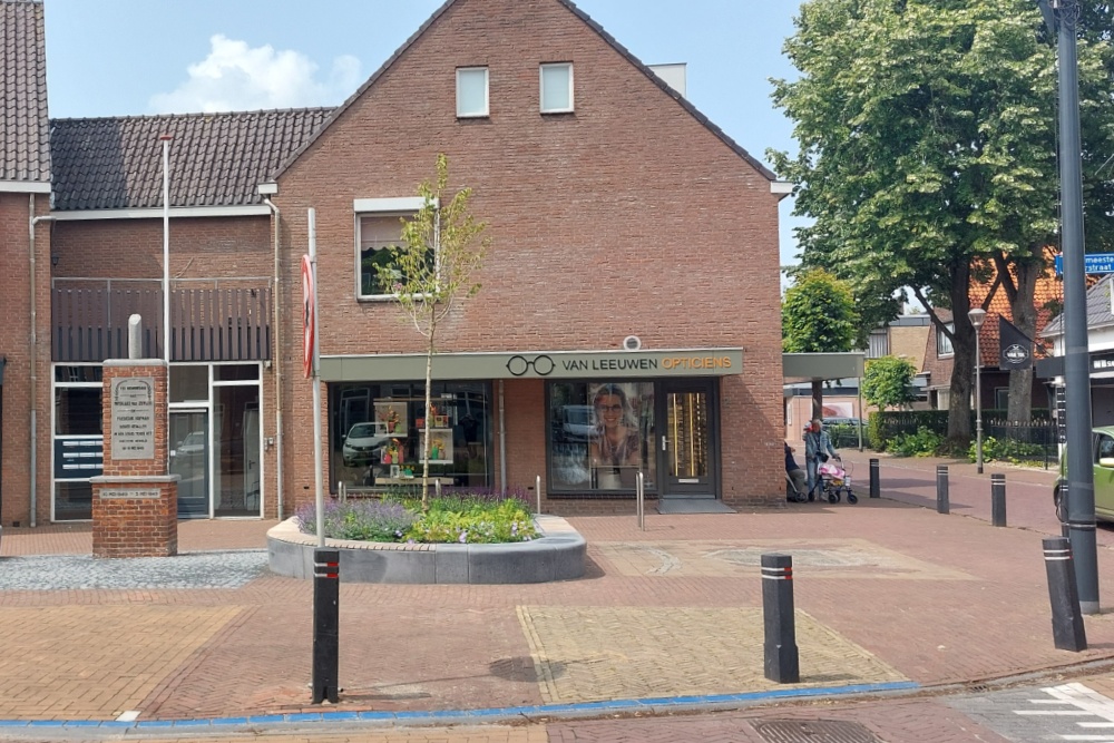 Oorlogsmonument Zevenhuizen #5