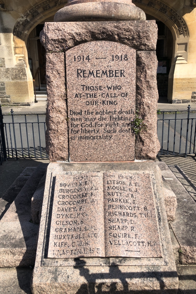 Oorlogsmonument Lynton #2