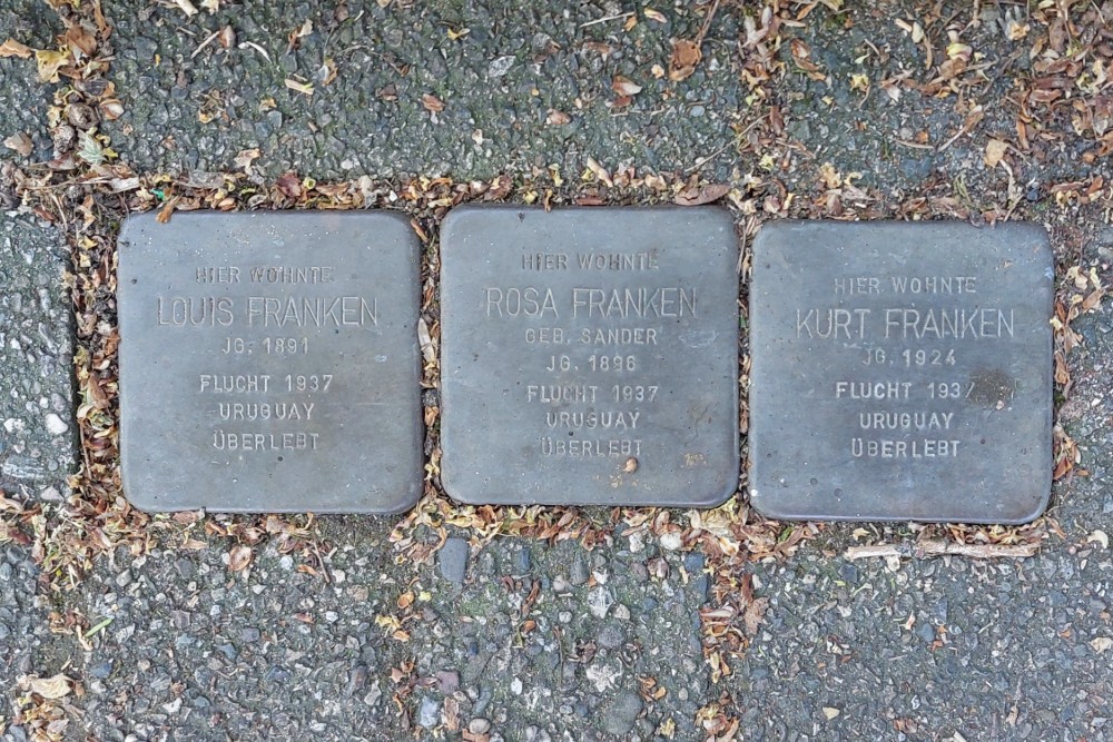 Stumbling Stones Speelberger Straße 49