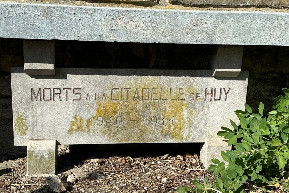 Gedenkteken voor de Doden van de Citadel Huy  #2