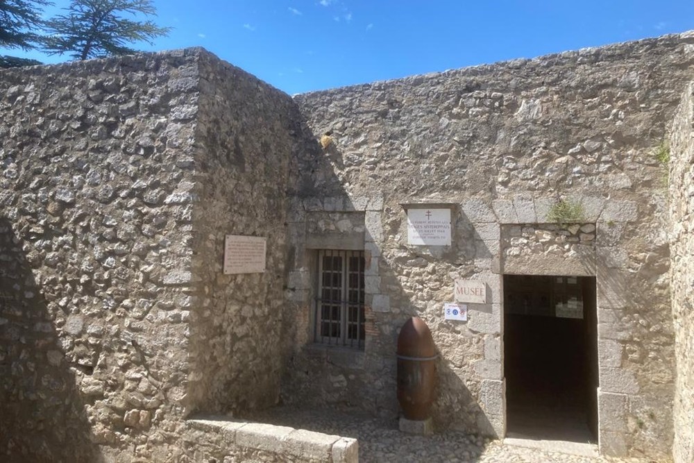 Gedenktekens Sisteron Citadel #1