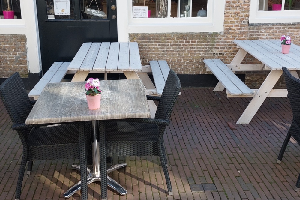 Stolpersteine Nobelstraat 67 #4