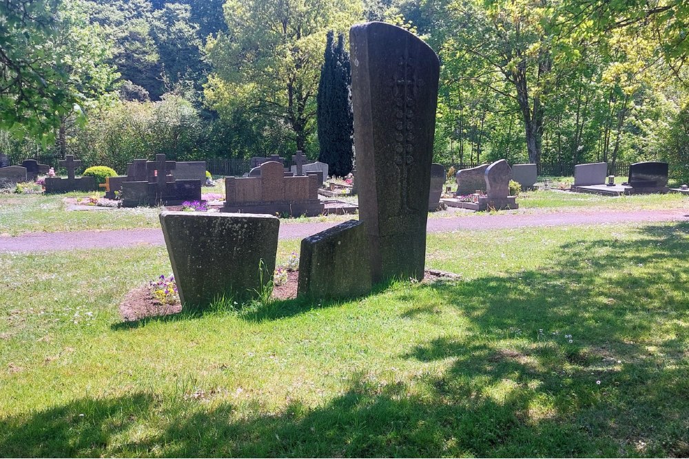 War Memorial  Binscheid #5