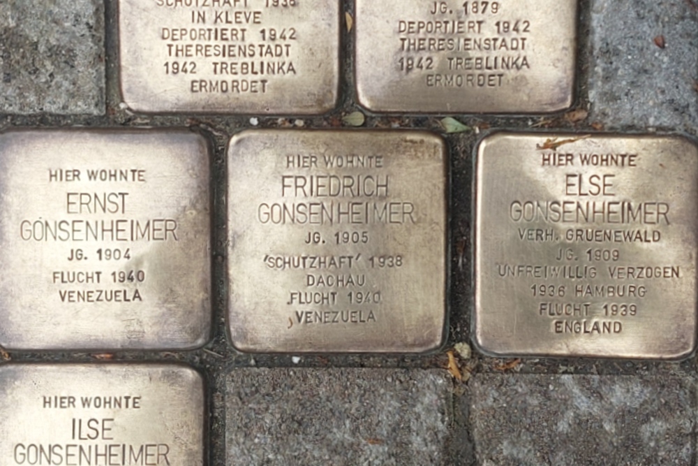 Stolpersteine Kavarinerstraße 42 #4