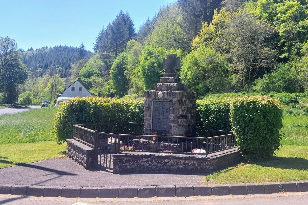 War Memorial  Daleiden #4