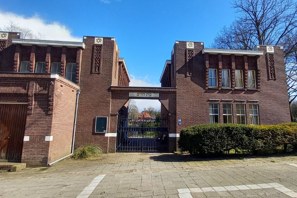 Monument Joodse Begraafplaats Nijmegen #2