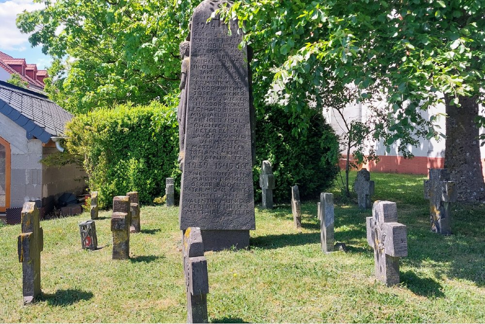 War Memorial  Habscheid #2