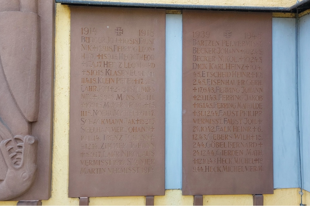 War Memorial  Holsthum #3