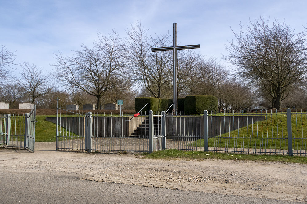 Duitse Oorlogsgraven Inden/Altdorf #6