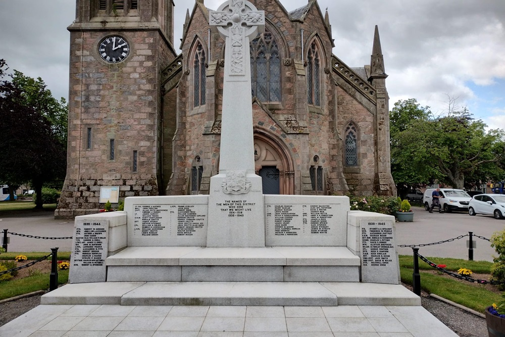 Oorlogsmonument Ballater #1