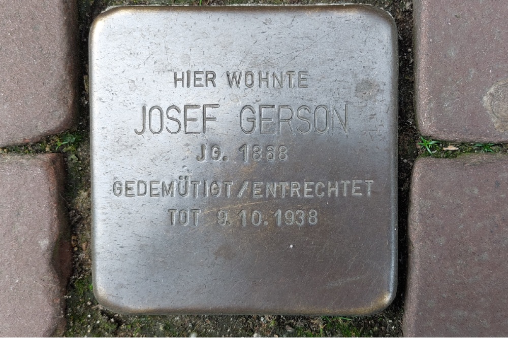 Tumbling Stone Voßstraße 28