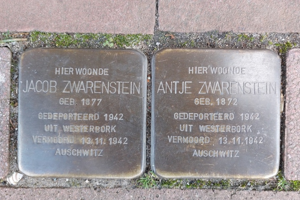 Stolpersteine Voorstraat 28 #2