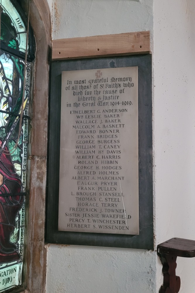 Herdenkingsraam St. Faith's #2