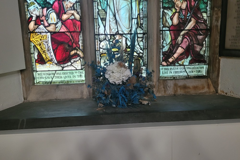 Herdenkingsraam St. Faith's #4