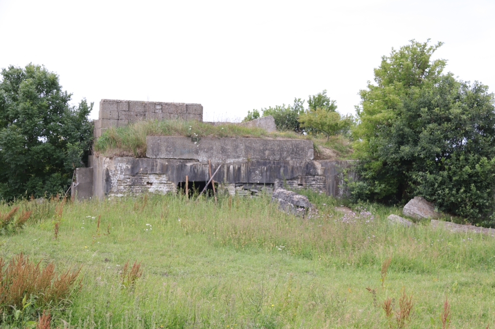 Fliegerhorst Bergen: W.N.4 - Küver 441 Bunker (A30)