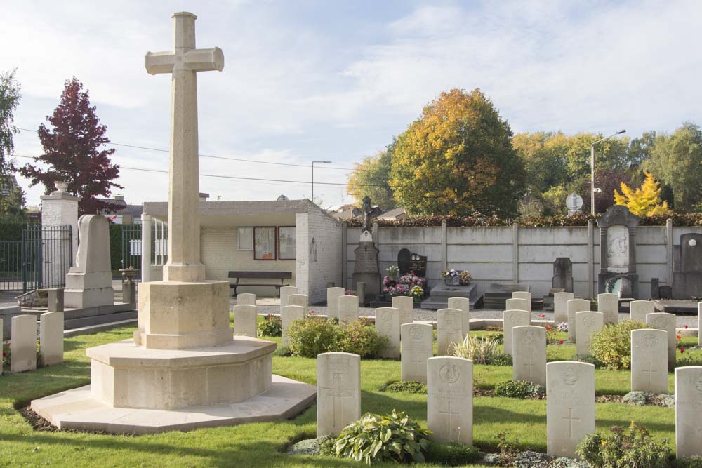 Commonwealth War Graves Ascq