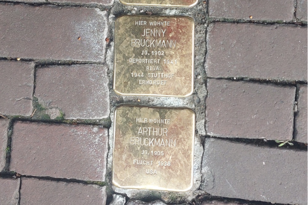 Stumbling Stones Voßstraße 5 #3