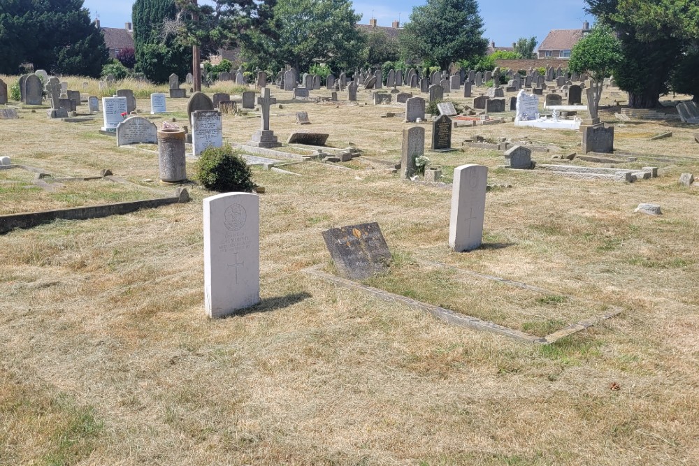 Commonwealth War Graves Shoreham-by-Sea Cemetery #2