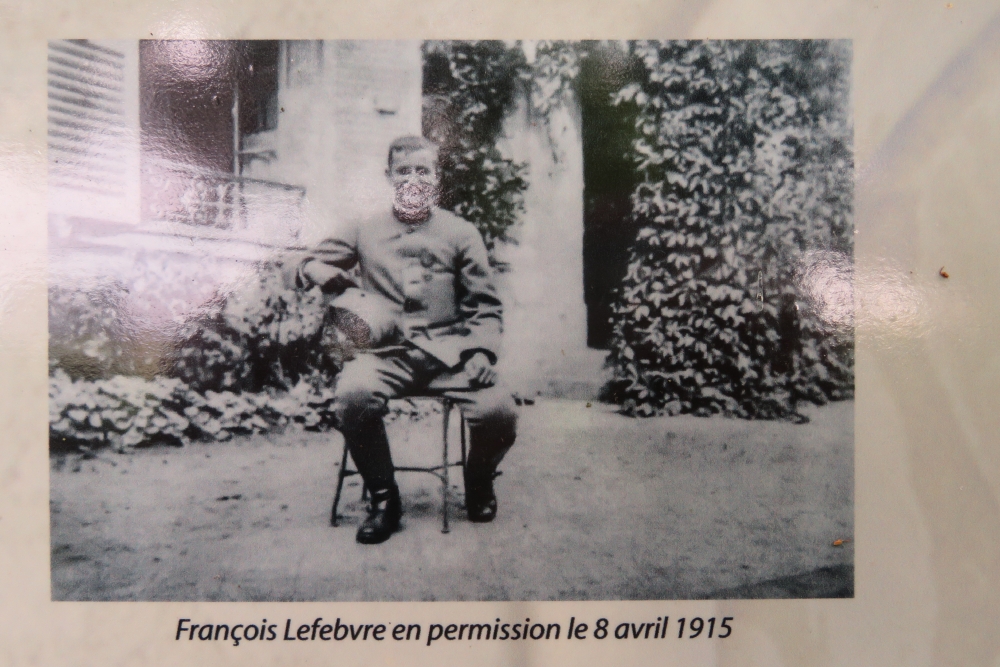 Reconstructed Graves French Airmen #7