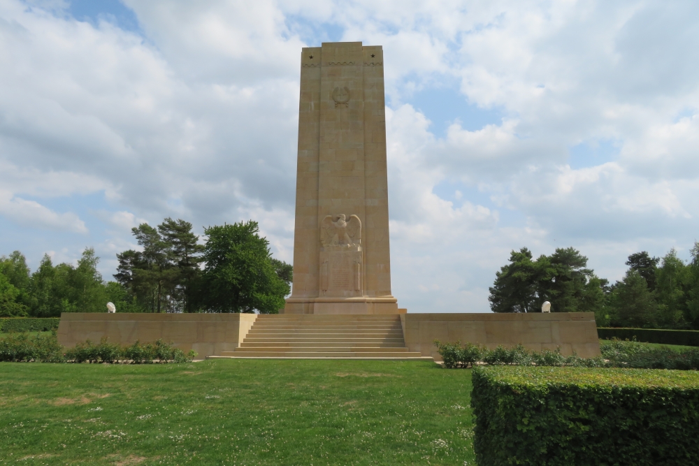 Amerikaans Monument Sommepy-Tahure