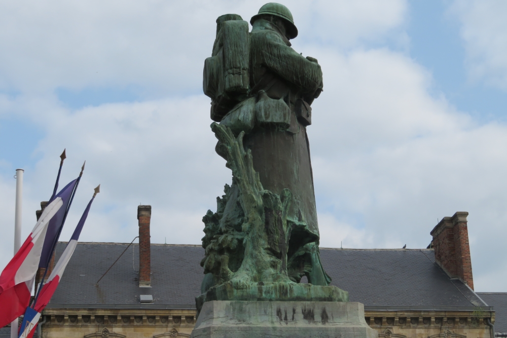 Oorlogsmonument Sainte-Menehould #2