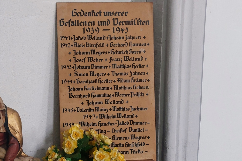War Memorial  Olmscheid #4