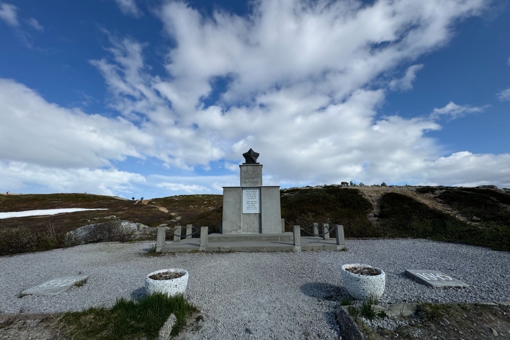 Memorial Forced Labourers Arctic Circle #4