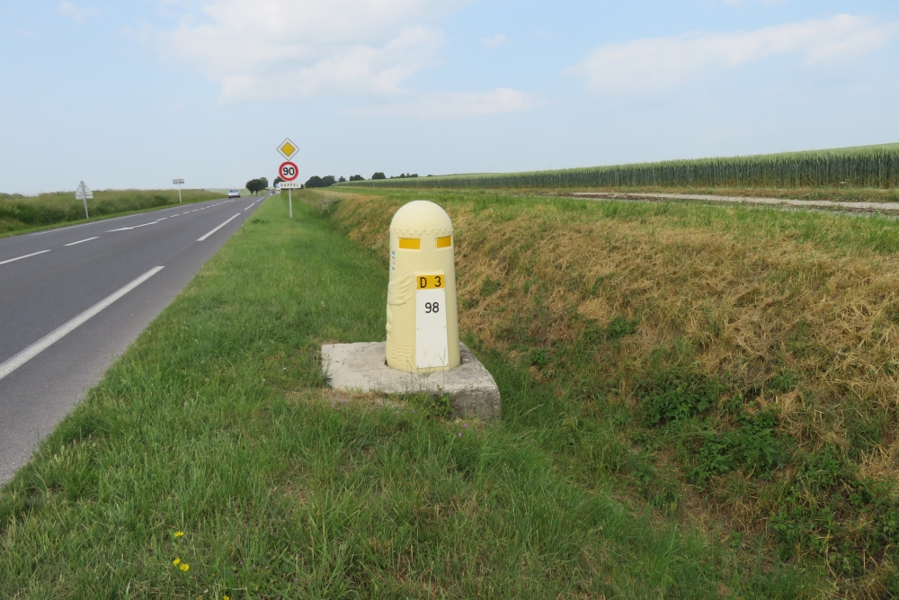 Borne 98 Dommartin-Dampierre