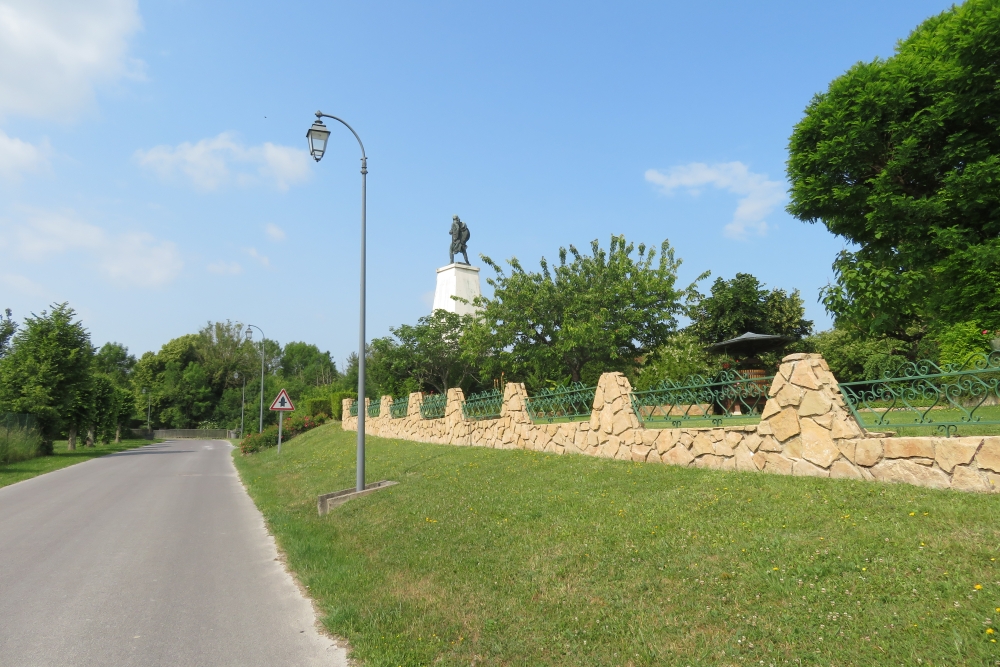 Monument Generaal Miranda Valmy
