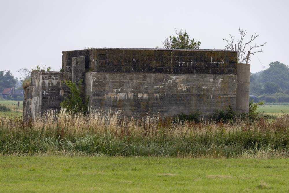 Fliegerhorst Bergen: W.N.3 - Küver 441 Bunker (C25)
