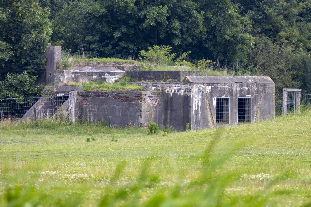 Fliegerhorst Bergen: W.N.6 - Küver 452b Bunker (B32) #3