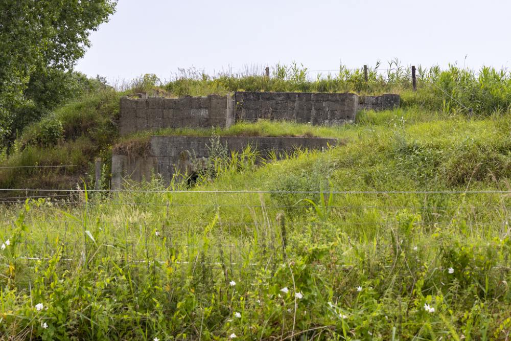 Fliegerhorst Bergen: W.N.6 - Küver 441 Bunker (B17) #3