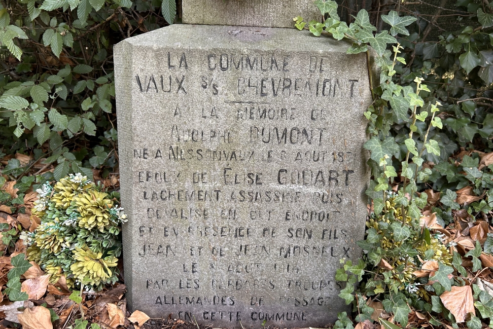Commemorative cross of executed citizen #2