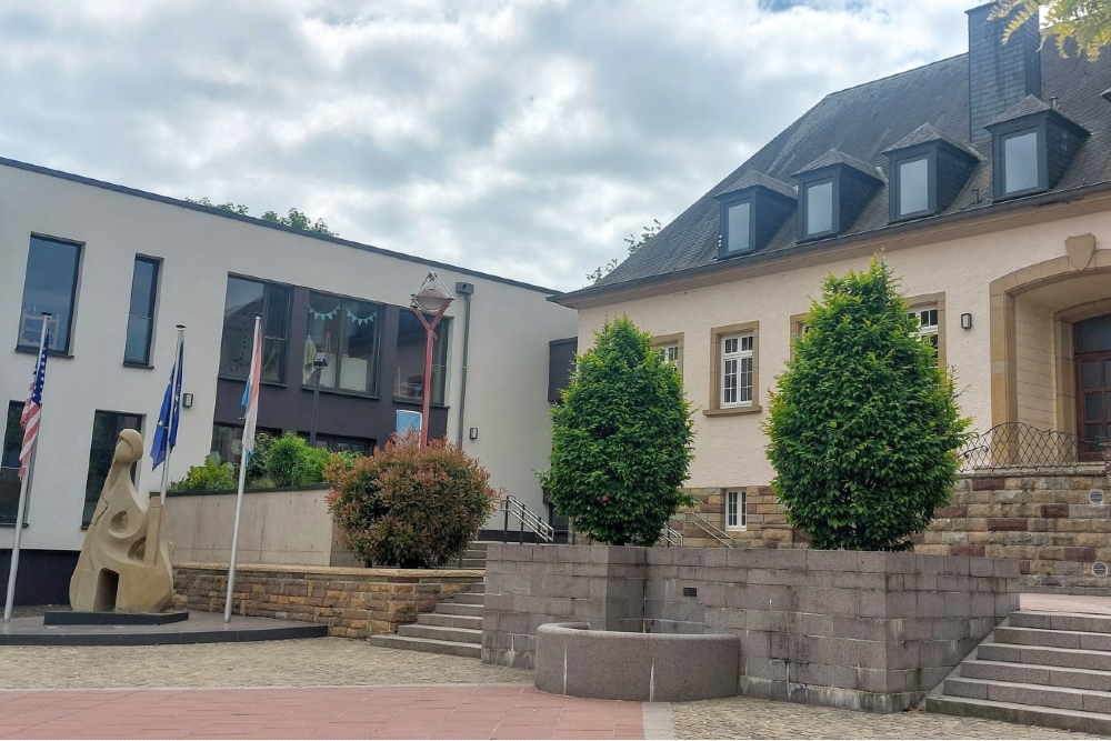 Oorlogsmonument Reisdorf #4