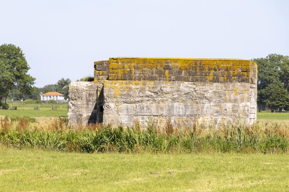 Fliegerhorst Bergen: W.N.3 - Küver 441 Bunker (C17) #3