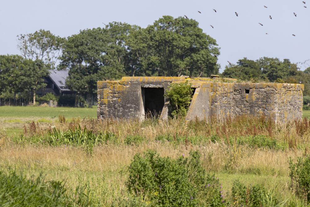 Fliegerhorst Bergen: W.N.3 - Küver 467 Bunker (C15) #3
