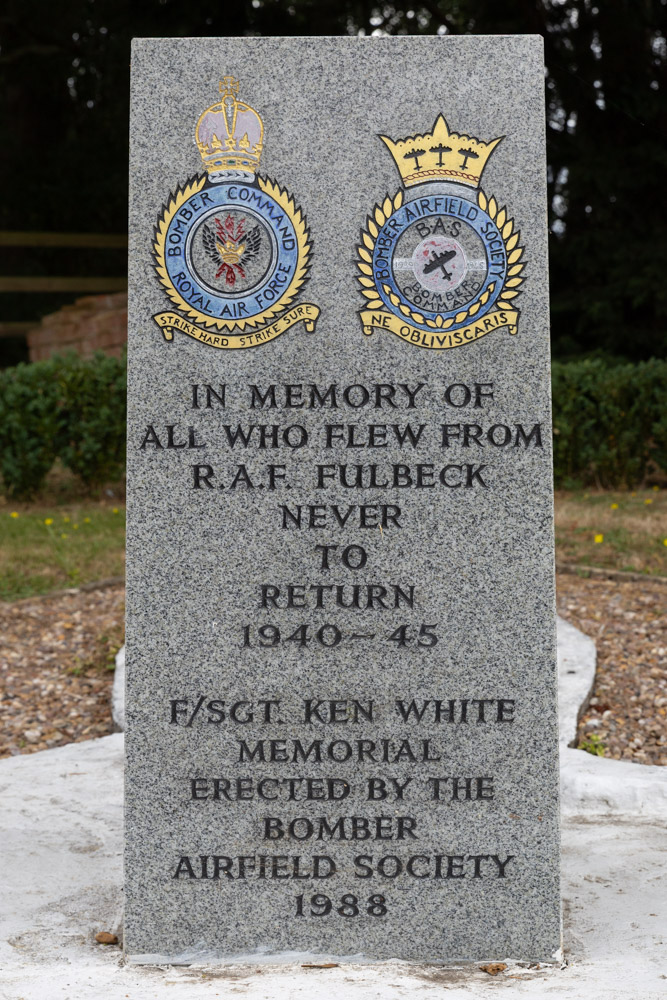 Memorial RAF Fulbeck #3
