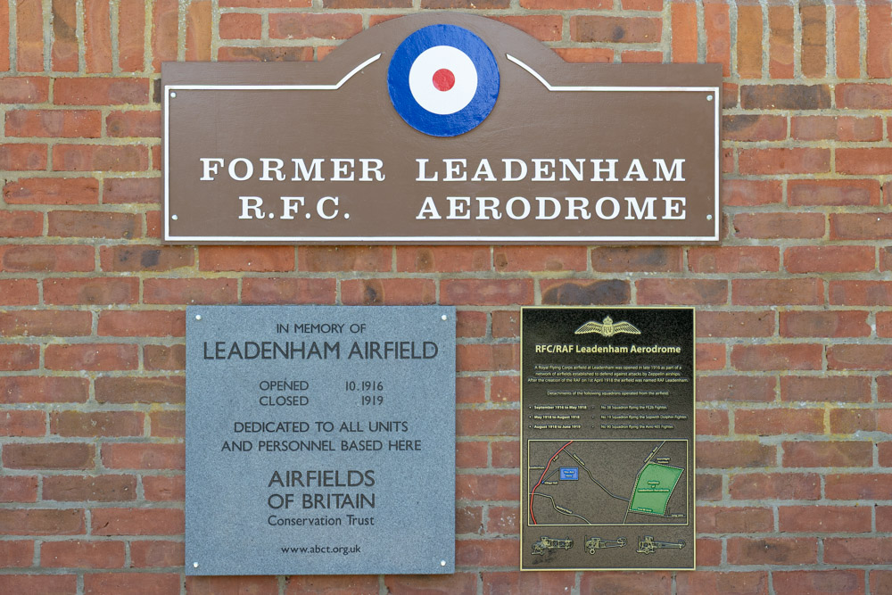 Memorials former airfield Leadenham