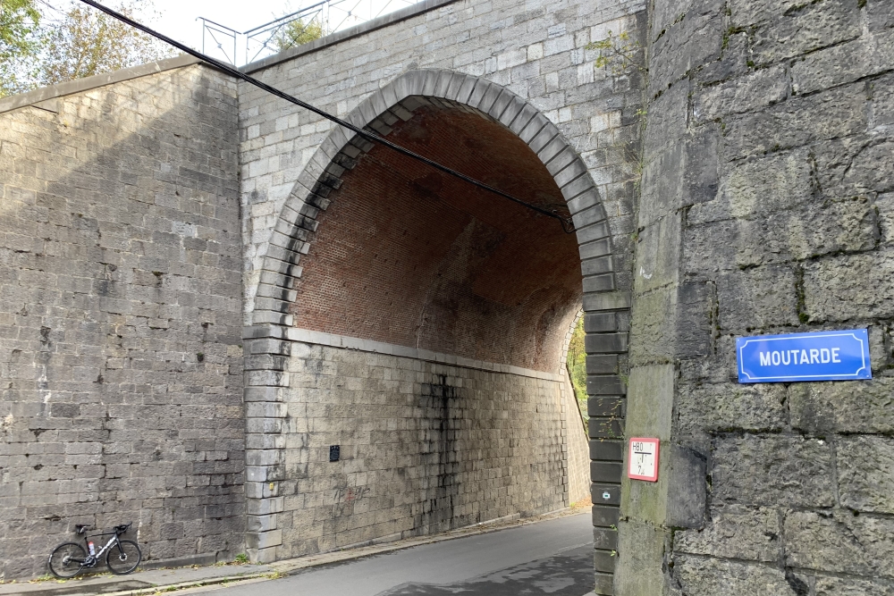 Herinneringsplaquette, Bilstain #5