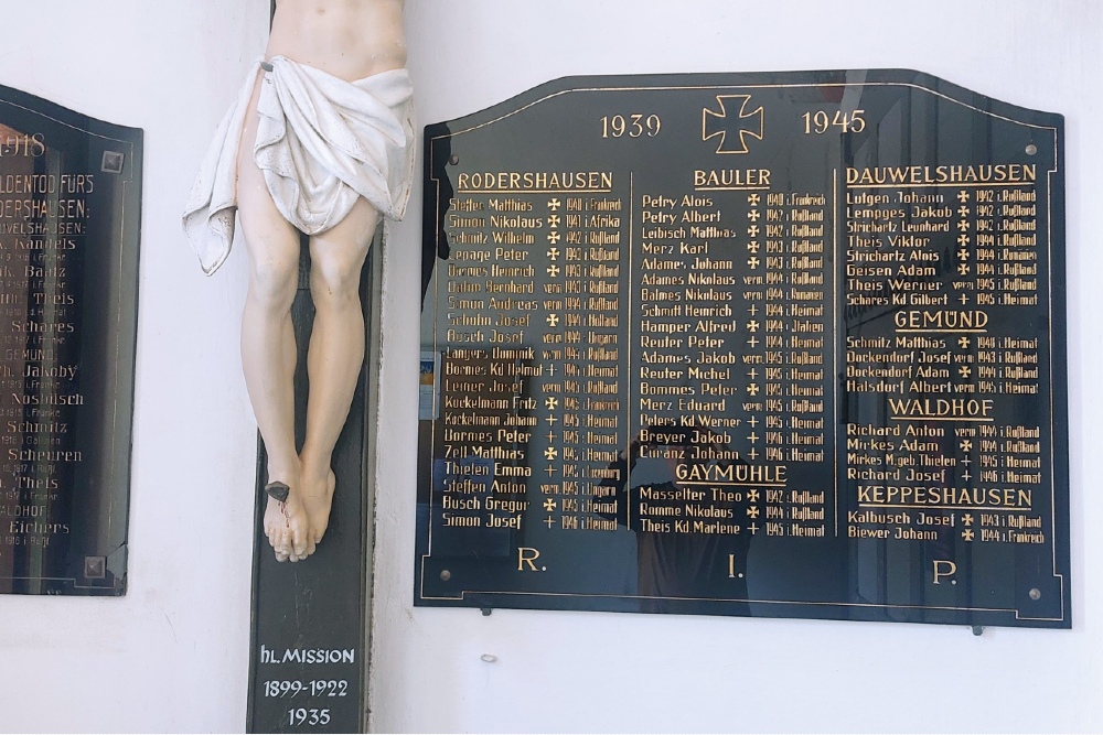 War Memorial  Rodershausen